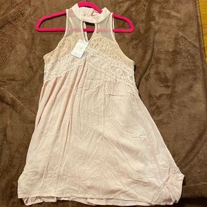 NWT Blush pink Chelsea & Violet dress sz large